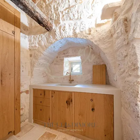 Td Dimora Le Pire Trulli With Private Jacuzzi * מונופולי